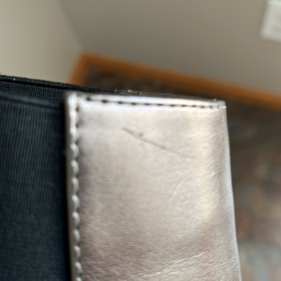 Madden Girl Barbiee pewter silver pull on ankle block heel bootie. Size 6.5 - Picture 15 of 15